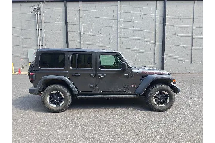 $31990 : Jeep Wrangler Unlimited 2021 image 2