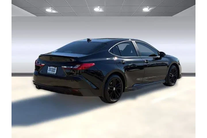 $32499 : Toyota Camry 2026 SE 4dr Sed image 9