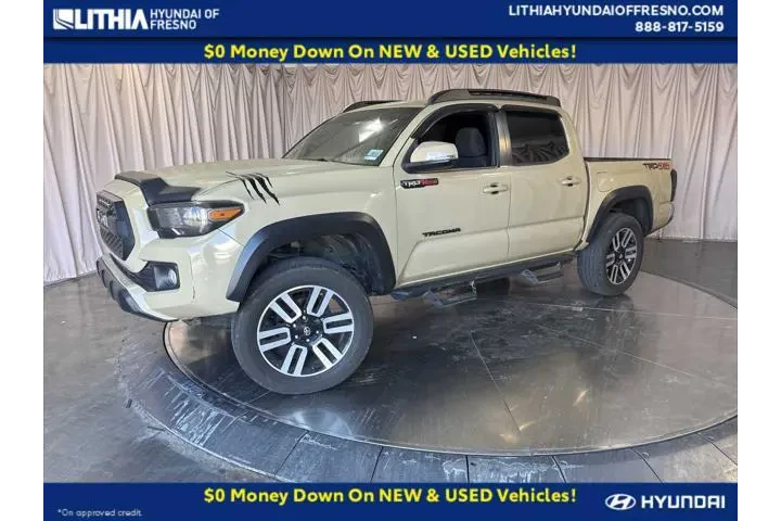 $24995 : Toyota Tacoma 2018 4x4 TRD P image 1