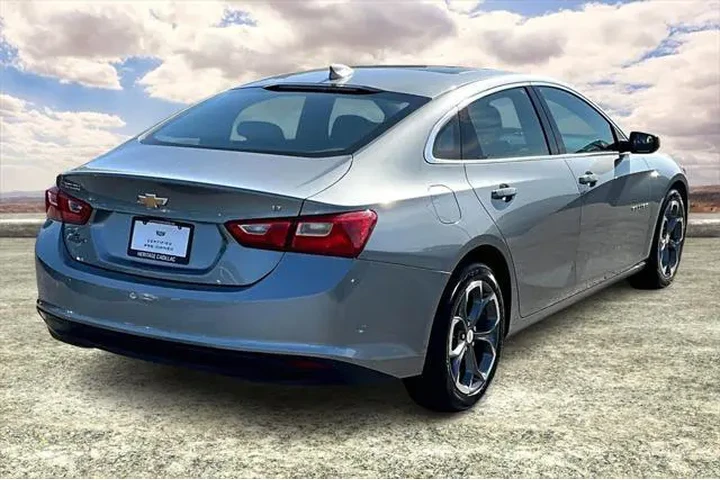$19991 : Chevrolet Malibu 2023 LT 4dr image 5