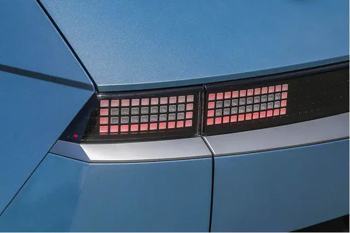 $24792 : Hyundai IONIQ 5 2024 SEL 4dr image 10