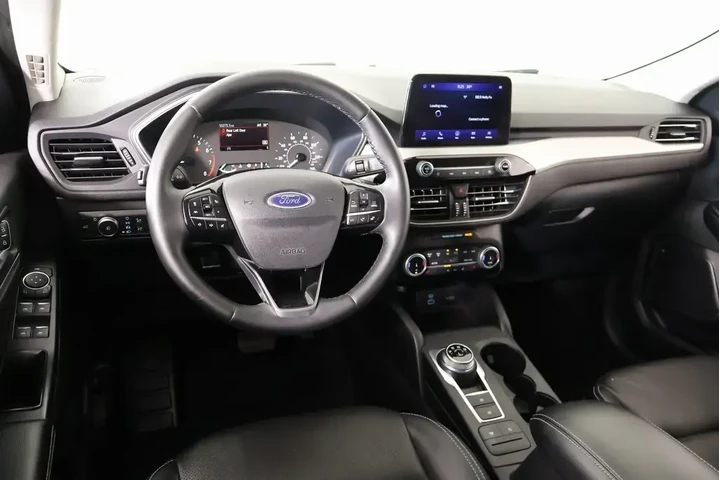 $19997 : Ford Escape 2022 SEL 4dr SUV image 2