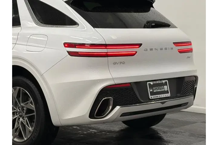 $37000 : Genesis GV70 2025 AWD 2.5T S image 7