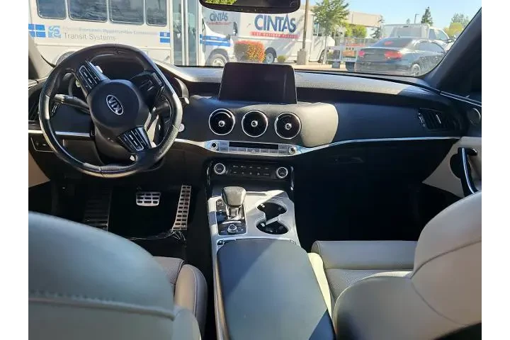 $23500 : Kia Stinger 2018 GT2 4dr Sed image 10