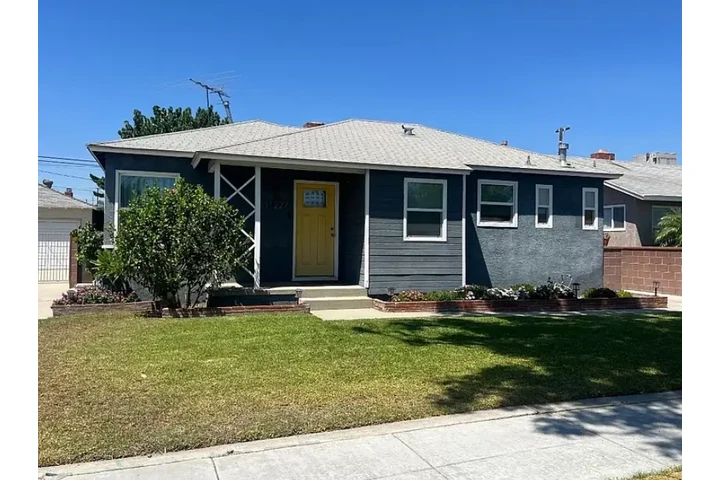 $1400 : 🏠Minutes from LAX✈ & SoFi🏟️ image 2