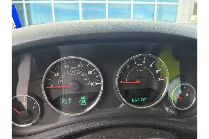 $21984 : Jeep Wrangler Unlimited 2017 image 4