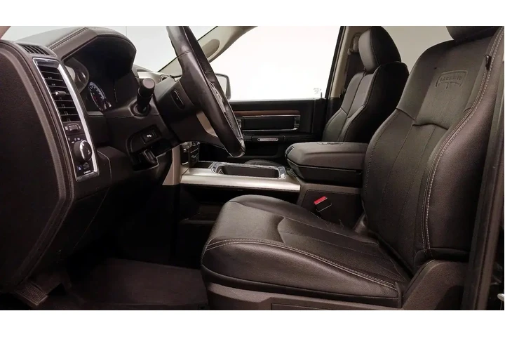 $28998 : Ram 1500 Classic 2019 4x2 La image 9