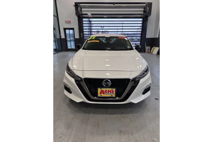 $21899 : Nissan Altima 2022 2.5 SR 4d image 9