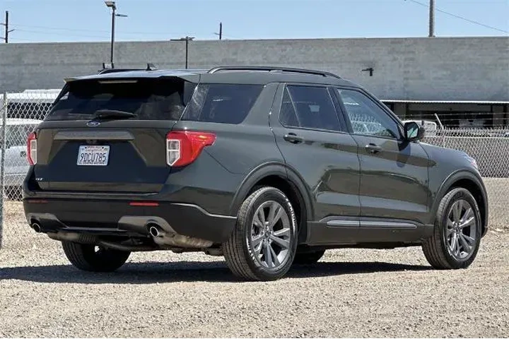 $25774 : Ford Explorer 2022 XLT 4dr S image 4