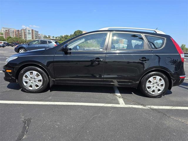 $5800 : 2011 HYUNDAI ELANTRA image 8