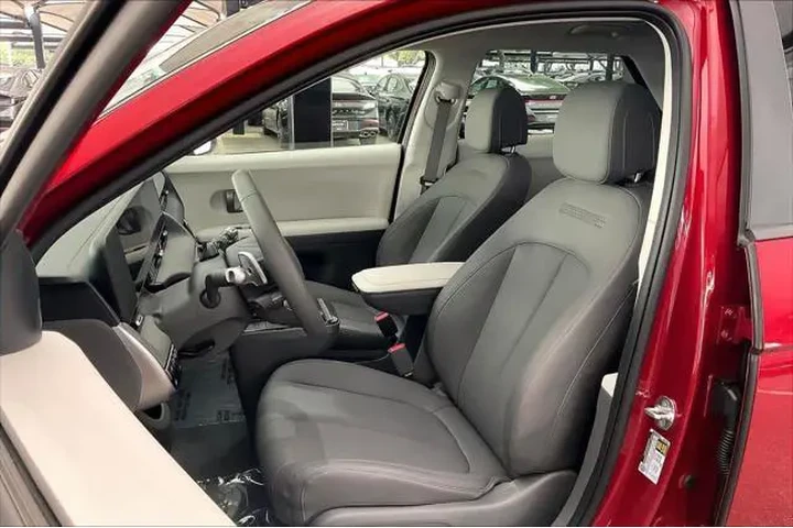 $34207 : Hyundai IONIQ 5 2026 SEL 4dr image 7