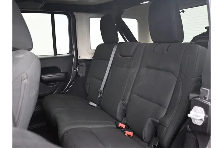 $24212 : Jeep Wrangler Unlimited 2020 image 9