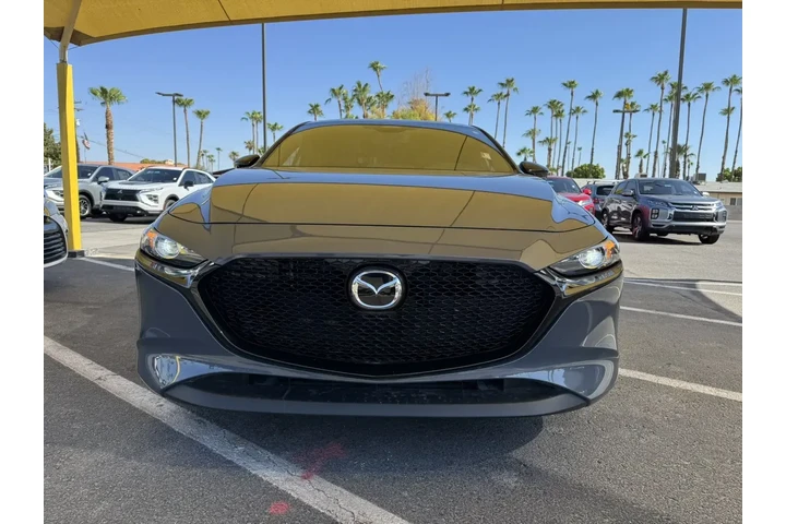 $23999 : Mazda Mazda3 Hatchback 2024 image 2