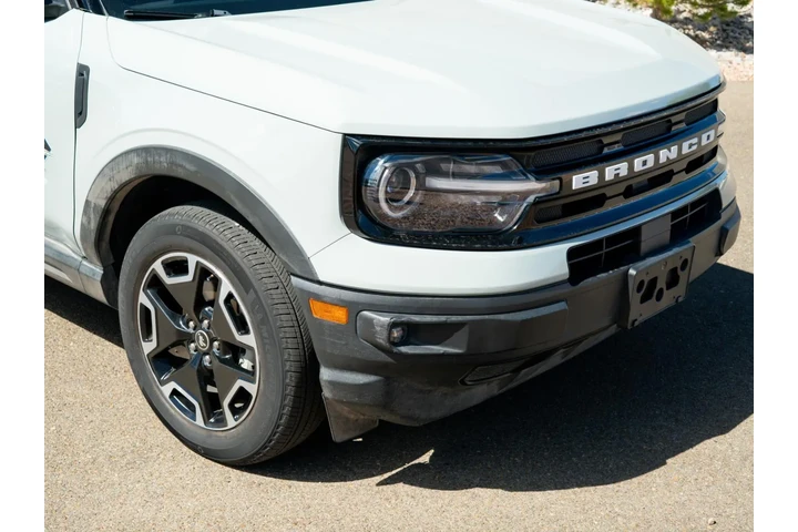 $25863 : 2022 Bronco Sport Outer Banks image 4