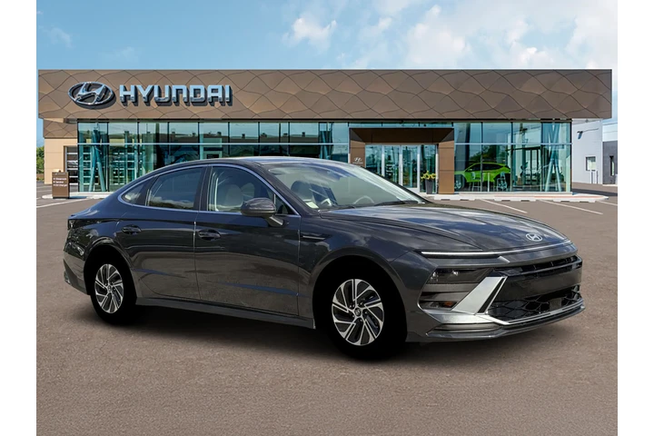 $28988 : Hyundai SONATA Hybrid 2026 B image 10