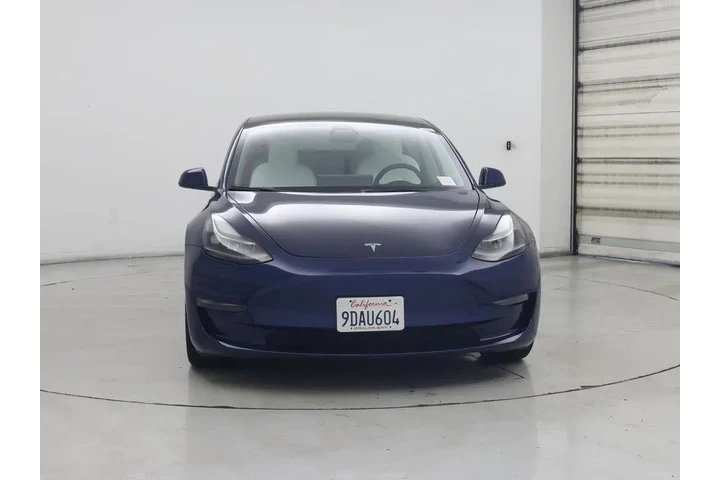 $31998 : Tesla Model 3 2022 AWD Long image 5