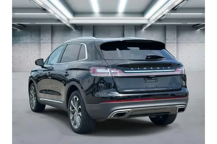 $34555 : Lincoln Nautilus 2022 AWD Re image 6