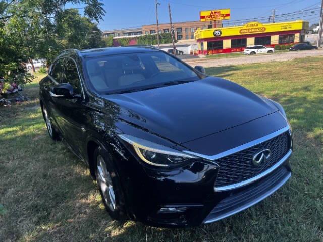 $17495 : 2017 QX30 Premium image 3