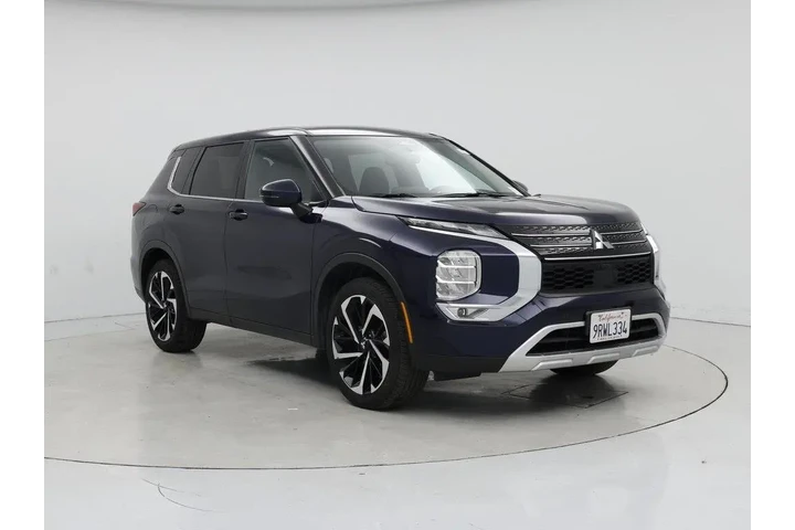 $25998 : Mitsubishi Outlander 2024 SE image 1