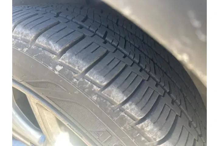 $14450 : Ford Escape 2019 Titanium 4d image 9