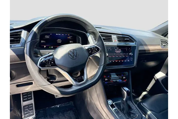 $20000 : Volkswagen Tiguan 2022 AWD S image 9