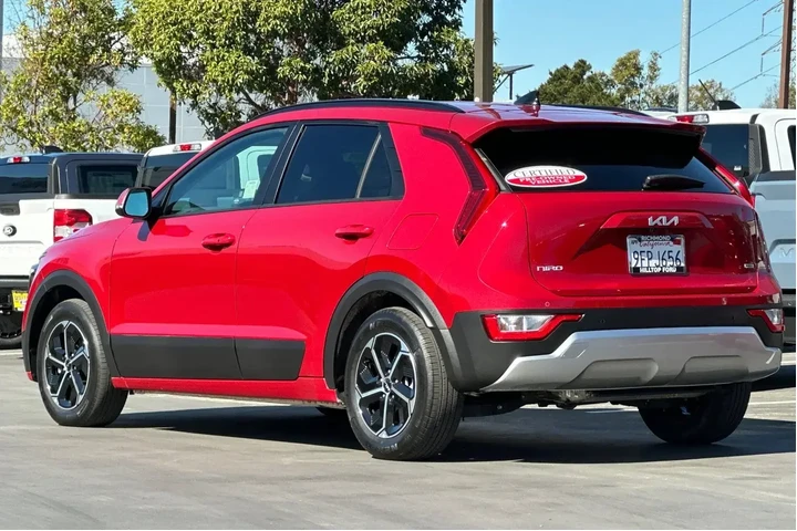 $26991 : Kia Niro 2023 EX 4dr Crossov image 9