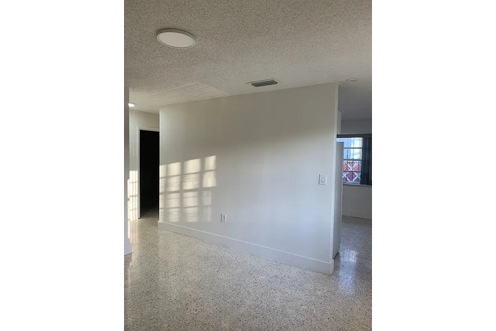 $900 : Acogedora casa en alquiler. image 4