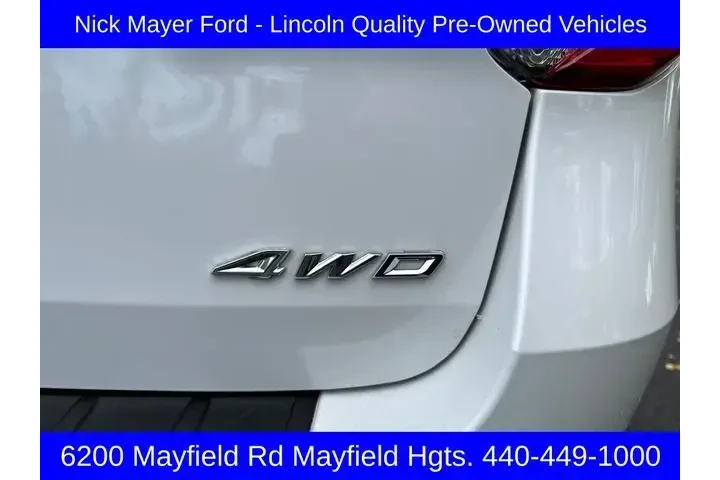 $29991 : Ford Explorer 2022 AWD XLT 4 image 9