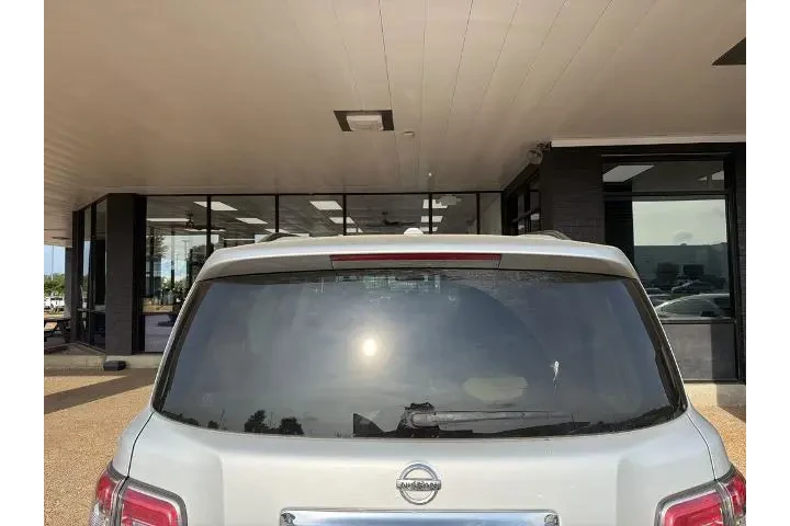 $14216 : Nissan Armada 2018 4x2 SV 4d image 6