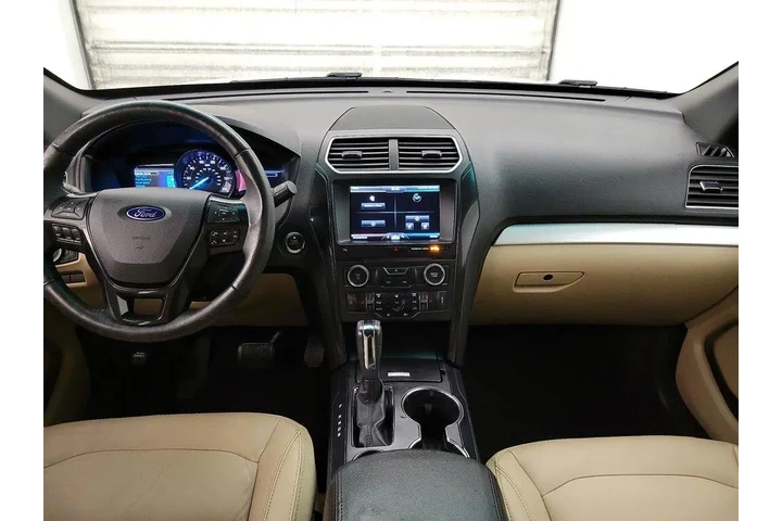 $16998 : Ford Explorer 2016 XLT 4dr S image 9