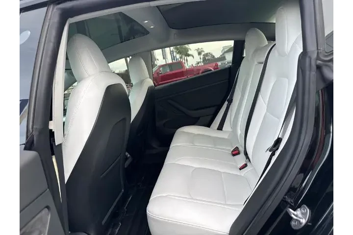 $30480 : Tesla Model 3 2022 AWD Perfo image 8