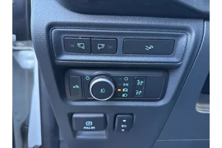 $37561 : Ford F-150 2022 4x4 XLT 4dr image 10