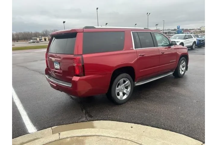 $17990 : Chevrolet Suburban 2015 4x4 image 5
