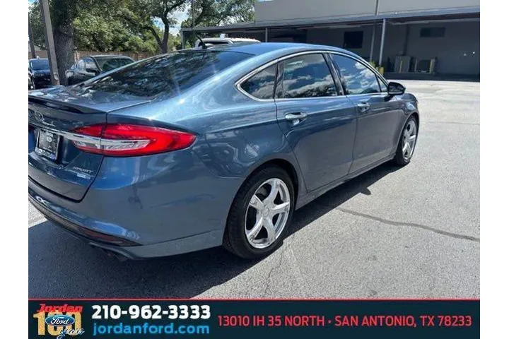 $13207 : Ford Fusion 2018 AWD V6 Spor image 7