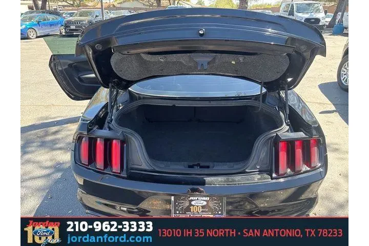 $17545 : Ford Mustang 2017 EcoBoost 2 image 7