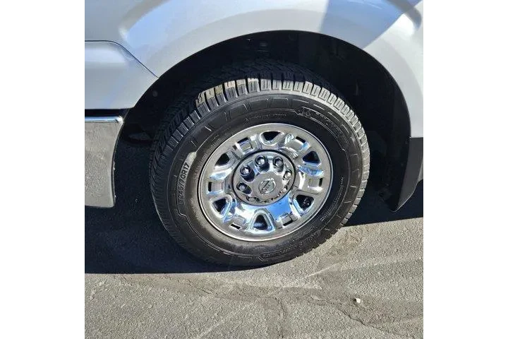 $39888 : Nissan NV 2020 3500 HD S 3dr image 9