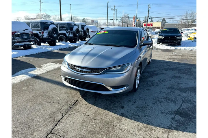 $8980 : 2016 200 4dr Sdn Limited FWD image 6