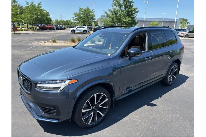 $48989 : 2023 XC90 Recharge Plug-In Hy image 9