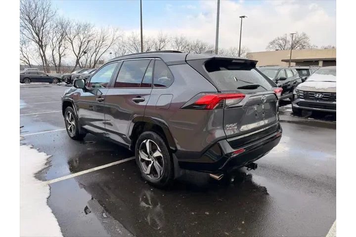 $33900 : Toyota RAV4 Prime 2023 AWD S image 6