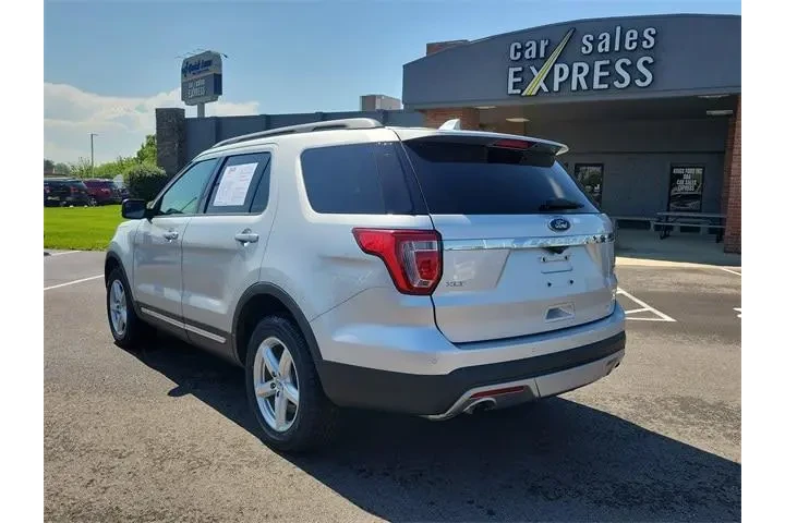 $9898 : Ford Explorer 2016 AWD XLT 4 image 3