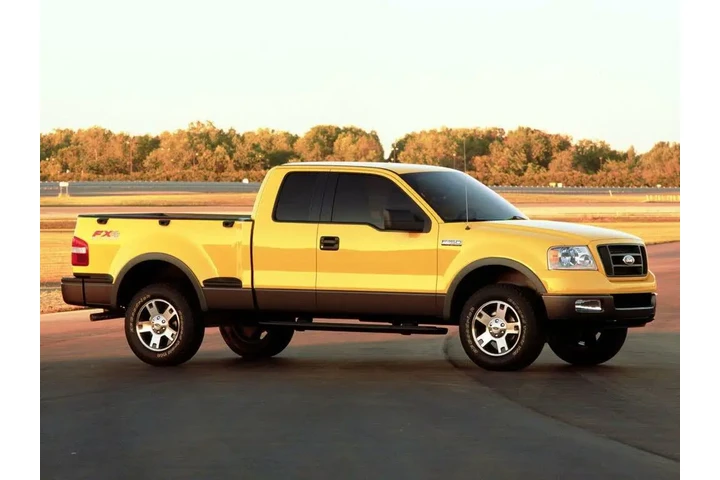 $6590 : Ford F-150 2006 XL 2dr Regul image 1