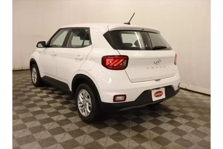 $19246 : Hyundai VENUE 2025 SE 4dr Cr image 3