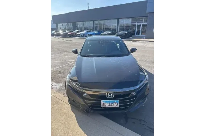 $25995 : Honda Accord 2022 Sport 4dr image 2