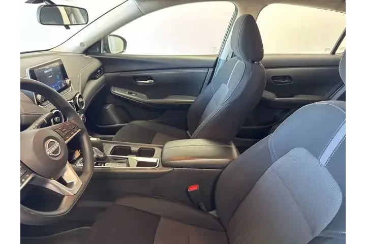 $18974 : Nissan Sentra 2024 SV 4dr Se image 6