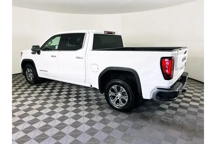 $39900 : GMC Sierra 1500 2025 4x2 SLT image 5