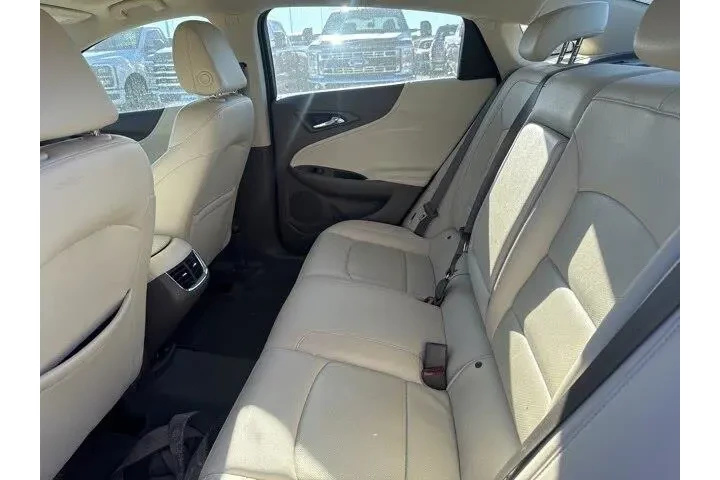 $20700 : Chevrolet Malibu 2024 LT 4dr image 8