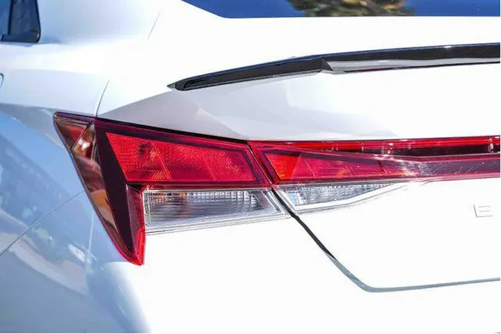 $24500 : Hyundai ELANTRA 2025 SEL Spo image 10