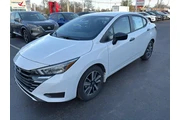 $21995 : Nissan Versa 2025 S 4dr Seda thumbnail