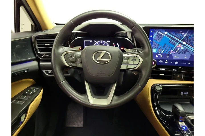 $35998 : Lexus NX 250 2024 Premium 4d image 10