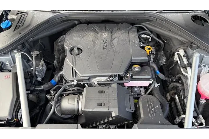 $60 : Genesis GV70 2026 AWD 2.5T A image 8